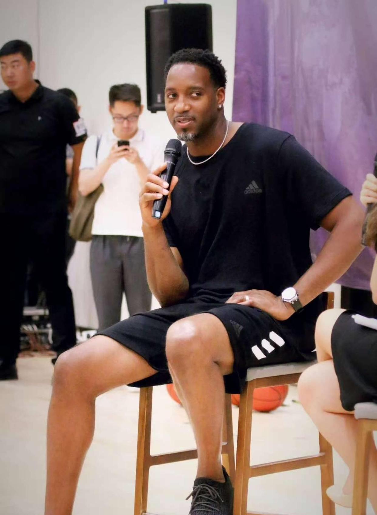 印媒：印度建造梅西球迷专区，内部复刻了梅西在迈阿密的家（印媒：印度打造梅西球迷专区，内部仿照其迈阿密住所）