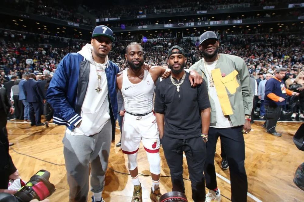 跟队：米兰有意签下阿图博卢，卡普里莱和雷斯特也在名单中（随队记者：米兰有意引进阿图博卢，卡普里莱与雷斯特同列候选名单）