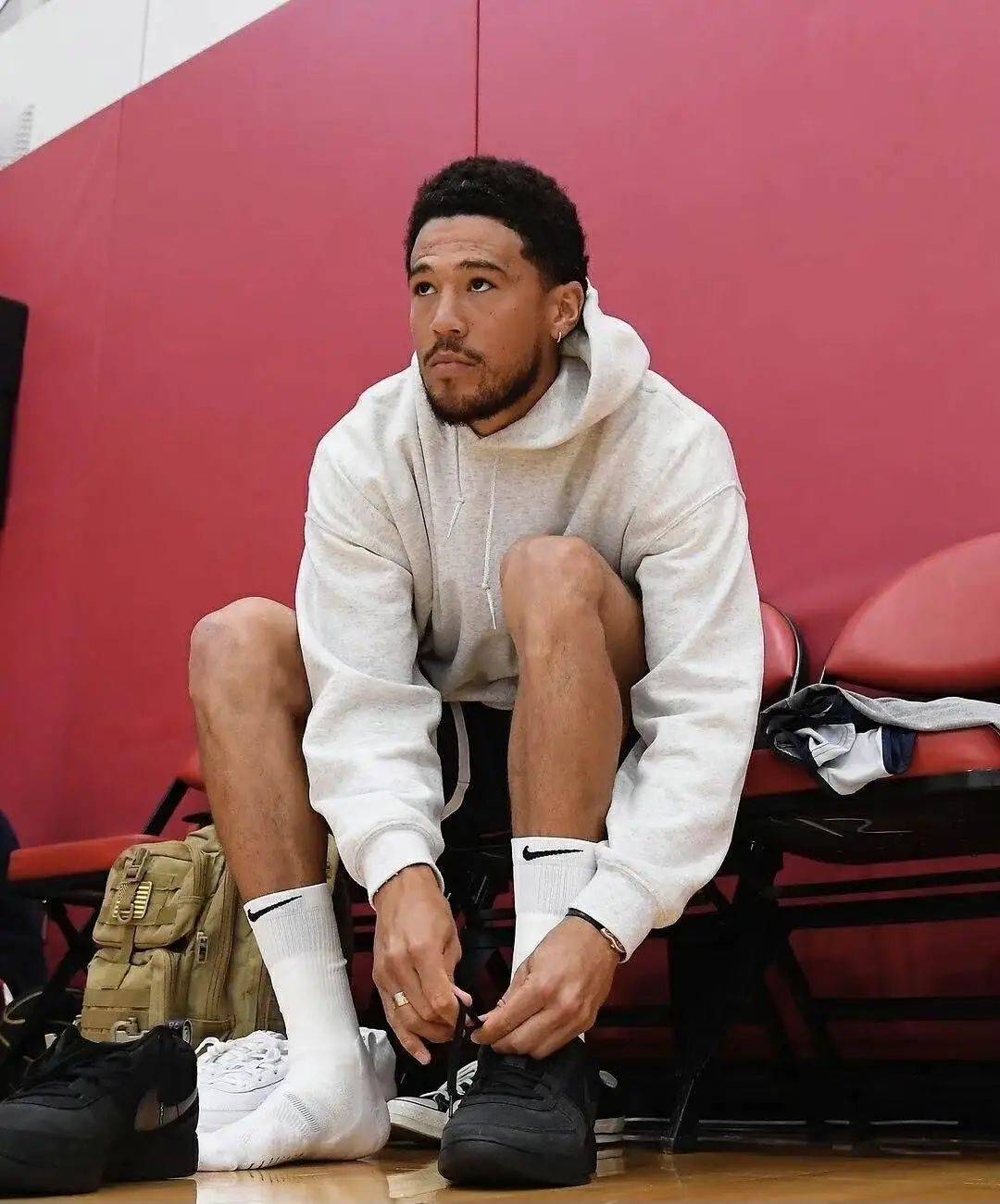 罗马诺：利马正随阿根廷队训练，有望国际比赛日后复出（罗马诺：利马已随阿根廷队合练，预计国际比赛日后回归）