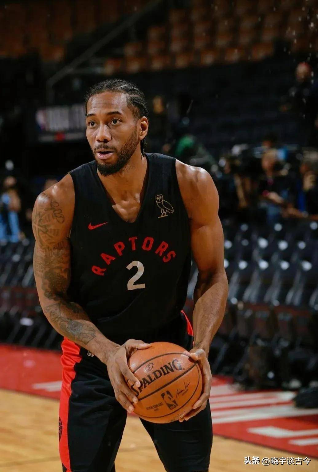 6场贡献9球1助攻，卡扎伊什维利当选中超9／10月最佳球员（6场9球1助，卡扎伊什维利荣膺中超9-10月最佳球员）