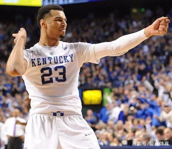 主队惨遭降级，芬兰三名小球迷放火烧了体育场看台（主队降级后，芬兰三名小球迷纵火焚烧体育场看台）