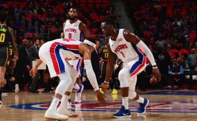 马德兴：U18国足11月将与吉尔吉斯斯坦U18进行两场内部热身赛（马德兴：国青U18队11月将与吉尔吉斯斯坦U18进行两场封闭热身赛）