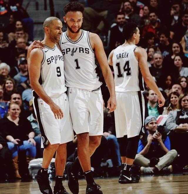 尤文vs帕福斯：伊尔迪兹搭档戴维，洛卡特利、坎比亚索出战（尤文战帕福斯：伊尔迪兹携手戴维，洛卡特利与坎比亚索登场）